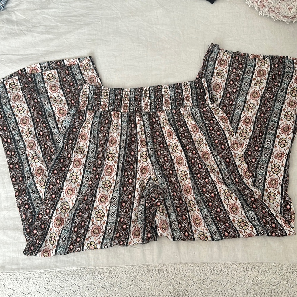 Wide leg low rise pants